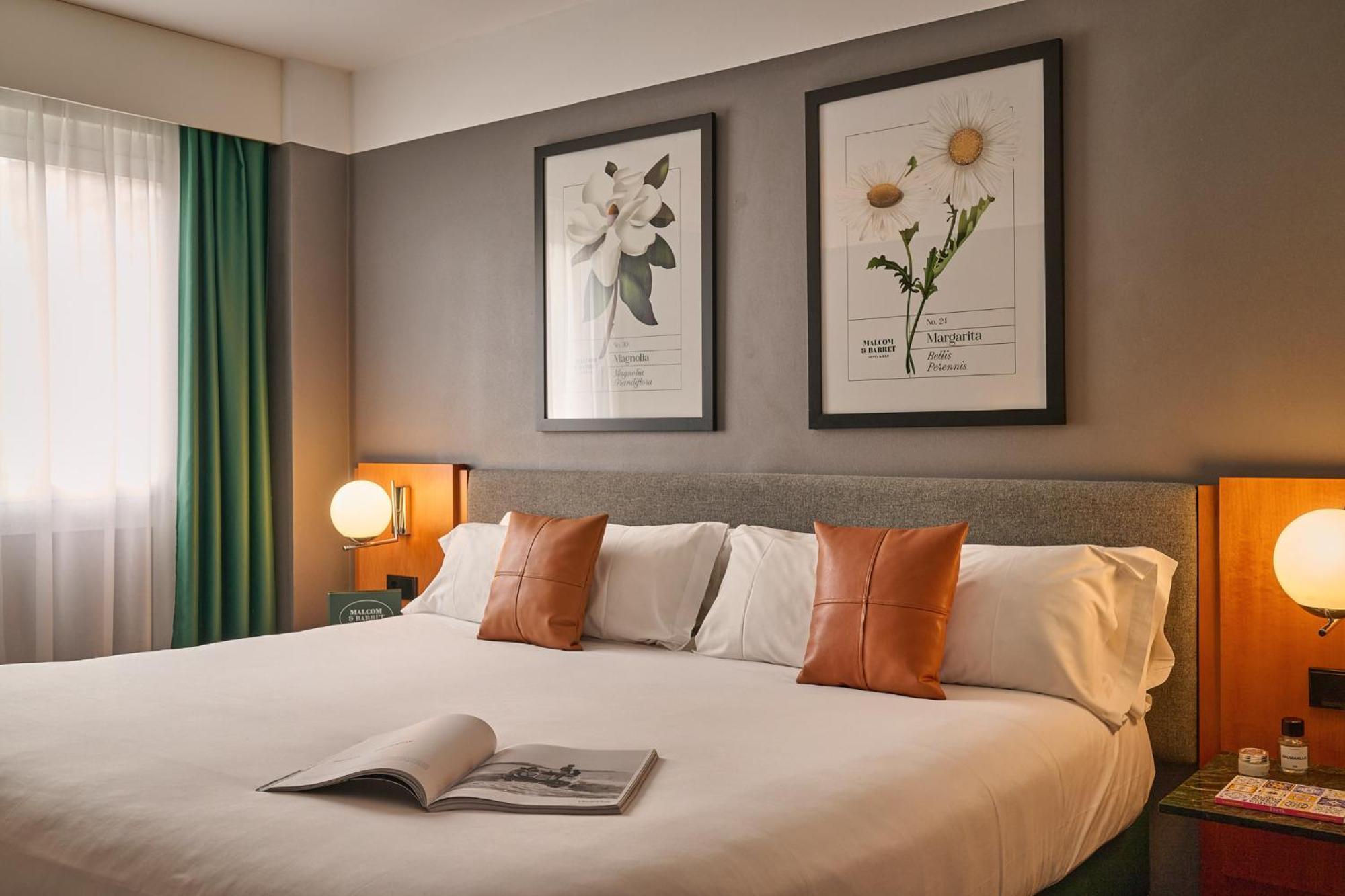 Hotel Malcom And Barret Valenza Esterno foto