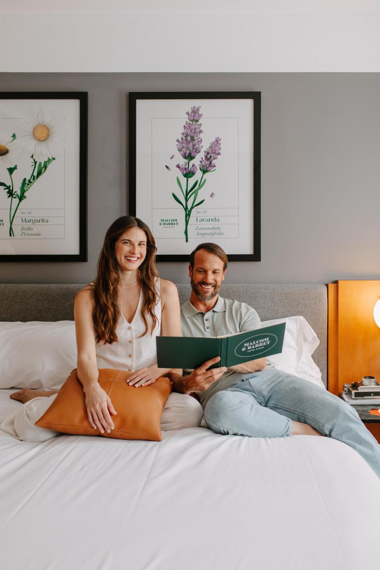 Hotel Malcom And Barret Valenza Esterno foto